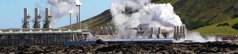 Geothermie (Erdwärme - Bild zeigt ein Erdwärmekraftwerk)